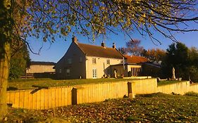 Woundales Farm B&B